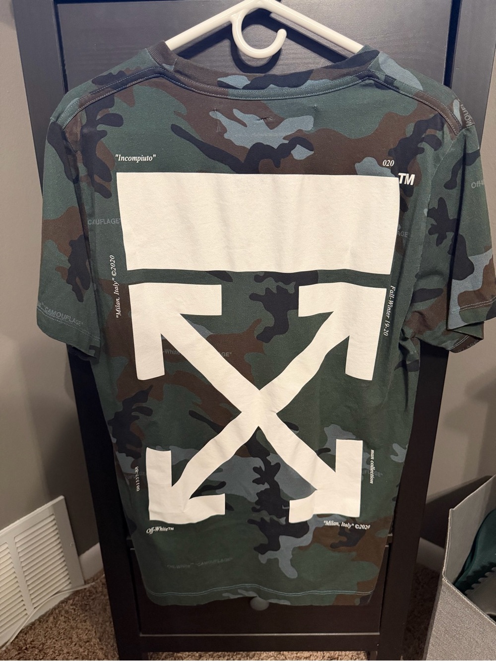 Off-White Green Camo Arrow Back Graphic Tee